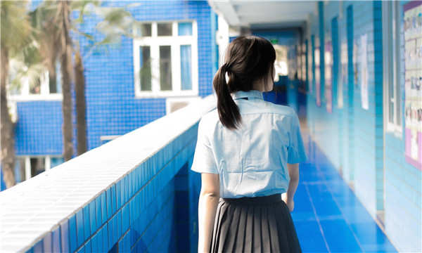大洼如何找到一个可以帮助我生孩子的女人？